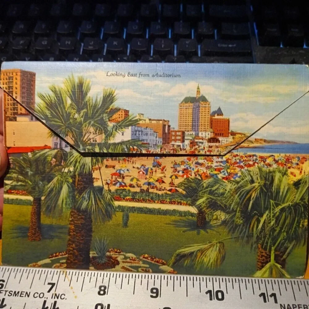 Vintage 30s Souvenir Folder Long Beach California Queen of the Beaches